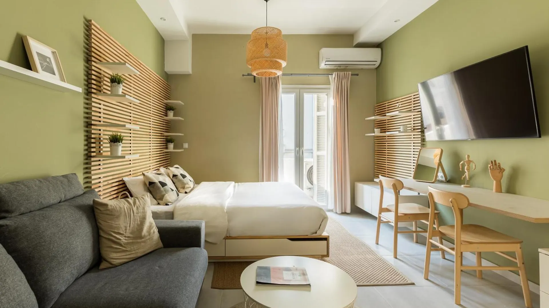Olive Tree By Halu!, Suite In Aristotelous Square contacts